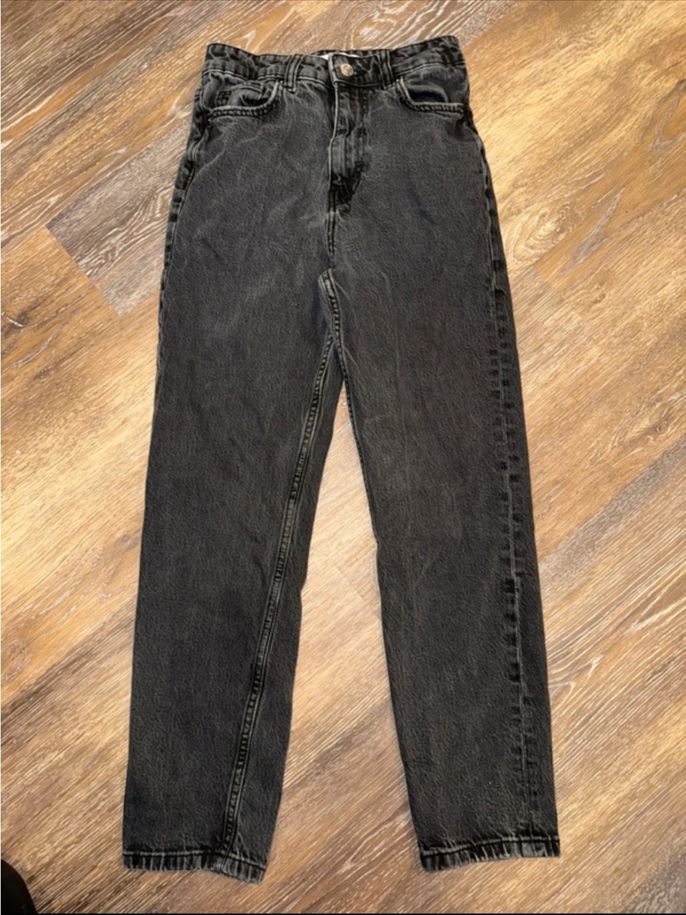 Zara High-Rise Washed Black Women's Jeans